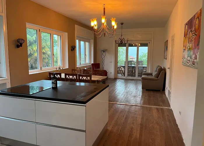 Vista Bella - Giulia ヴィラ ポルト・ヴァルトラヴァーリア